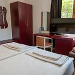 Villa дановатъ къща *
