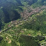 Villa дановатъ къща