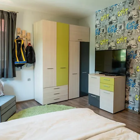 빌라 дановатъ къща Zgorigrad