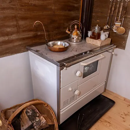 빌라 дановатъ къща *