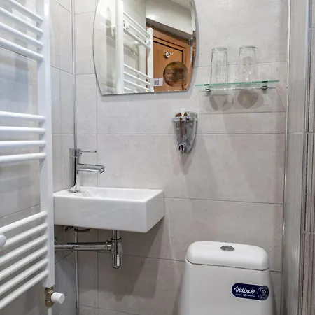 дановатъ къща 빌라