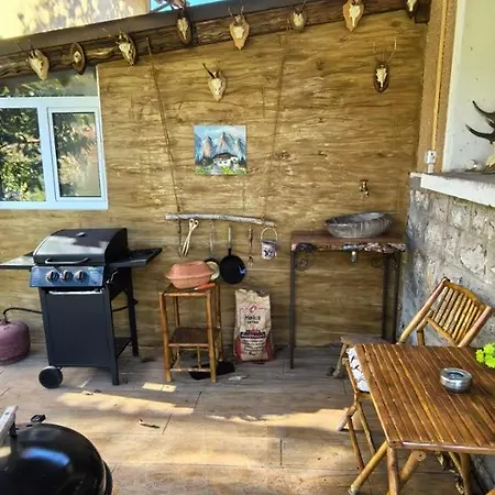 дановатъ къща 빌라 Zgorigrad