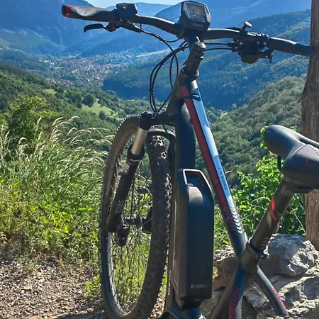 дановатъ къща