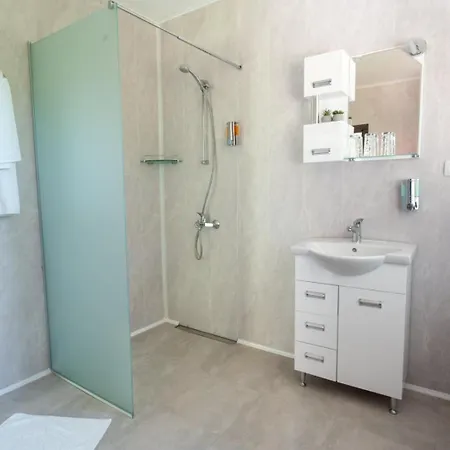 дановатъ къща 빌라 Zgorigrad