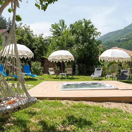 дановатъ къща Zgorigrad