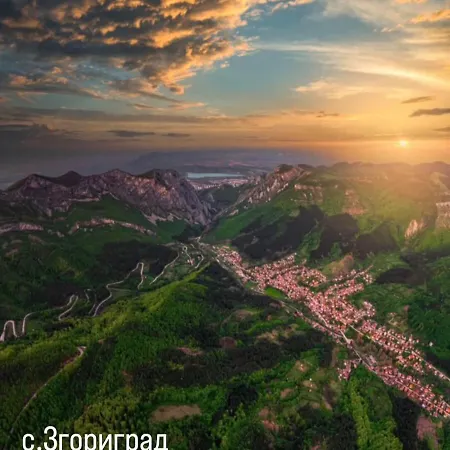 дановатъ къща * Zgorigrad