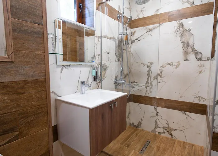 дановатъ къща *