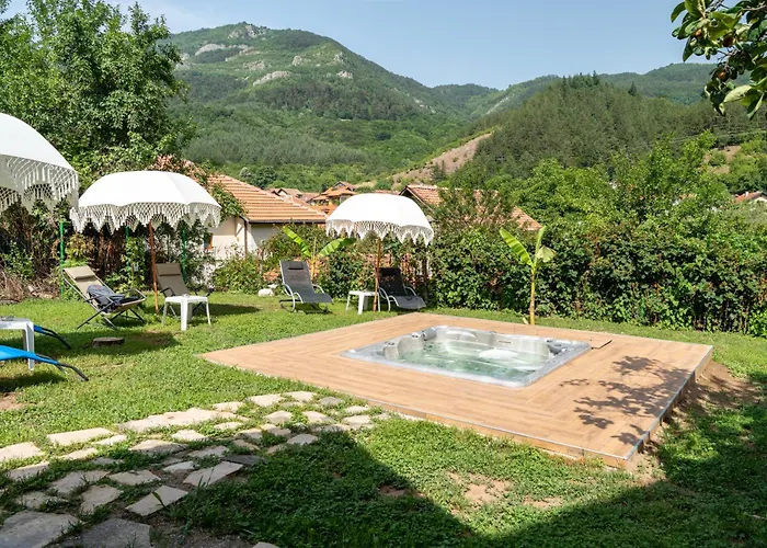 дановатъ къща Villa